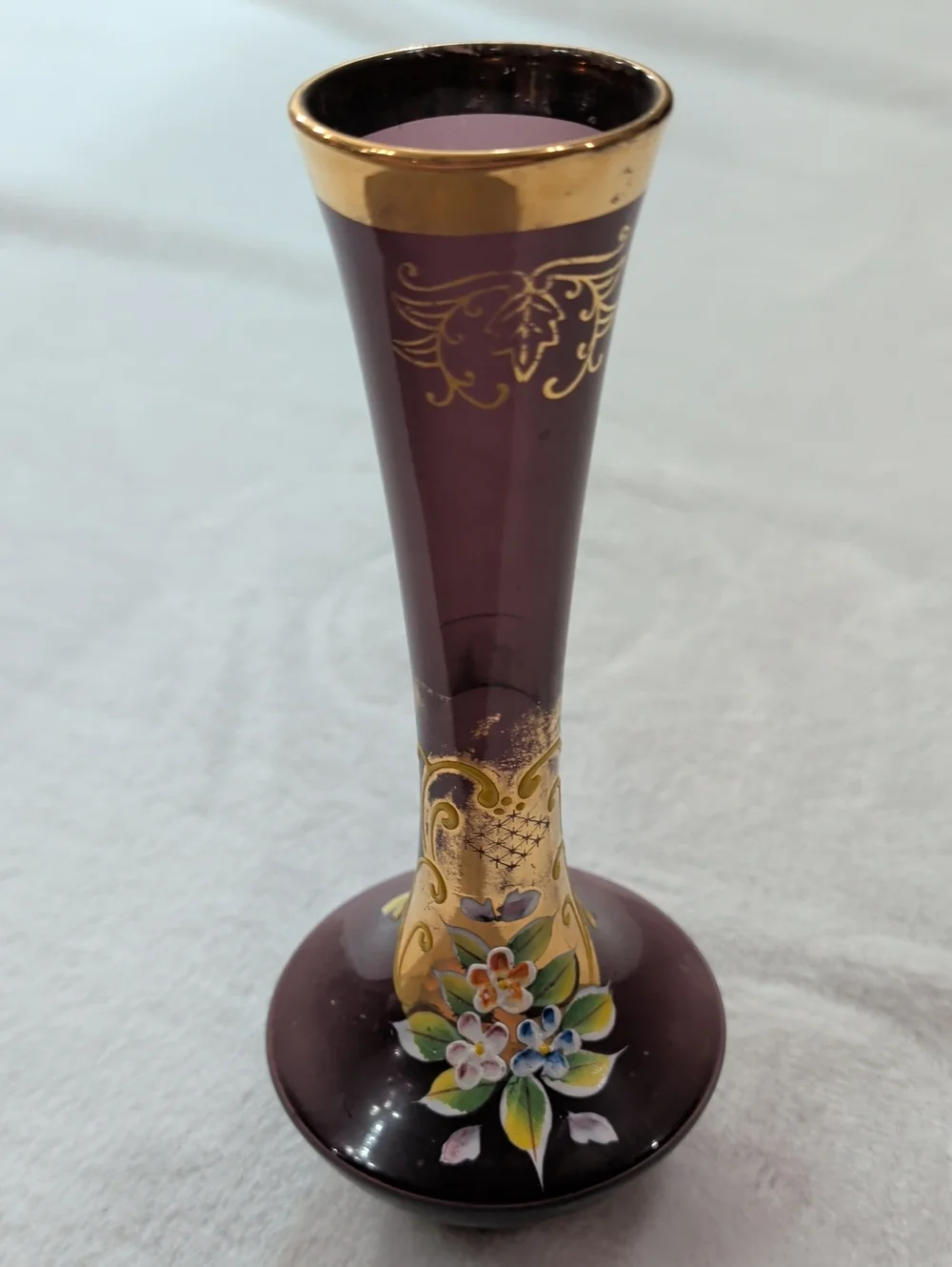 Vintage 1966 Amythest Floral Vase